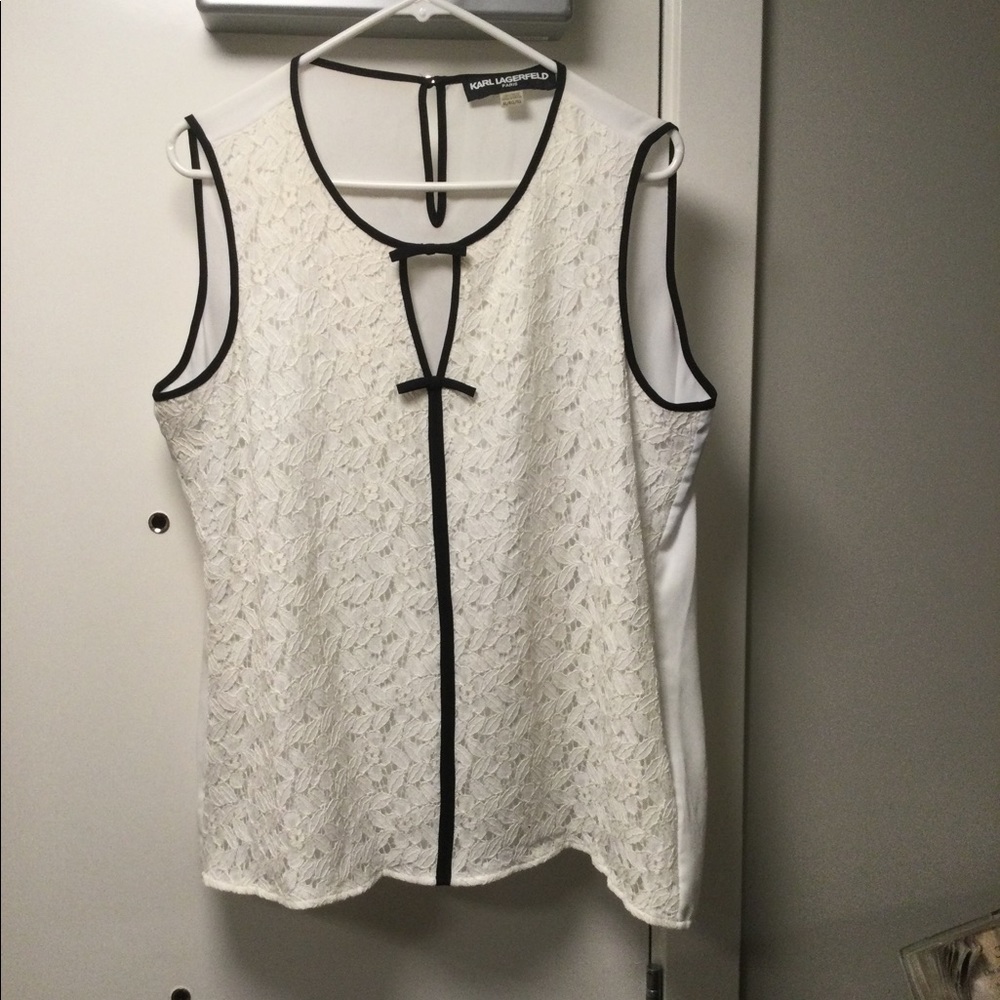 Karl Lagerfield top size XL